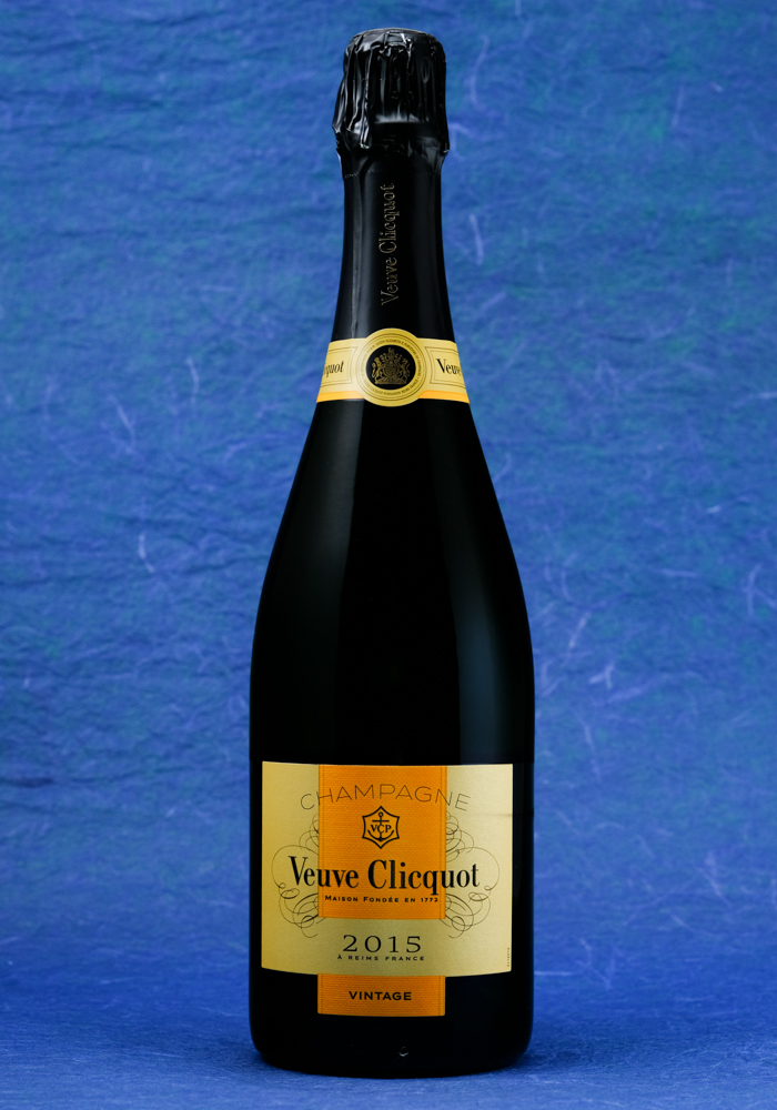 Veuve Clicquot Brut Champagne – De Wine Spot